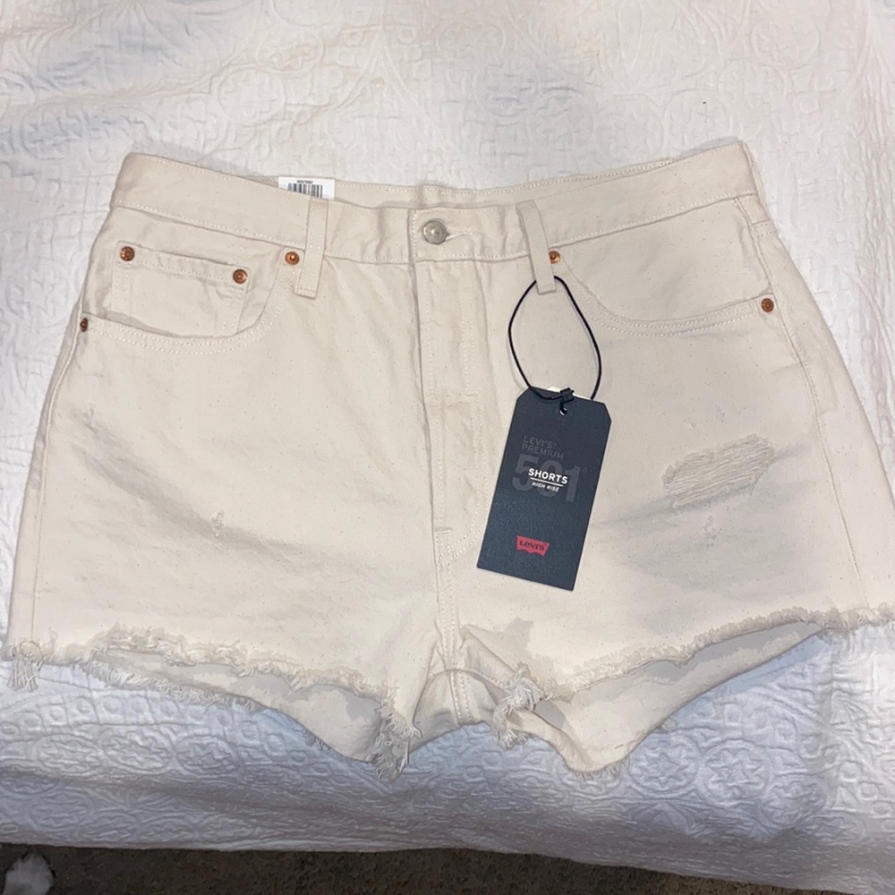 Levi’s Women’s 501 High Rise Shorts